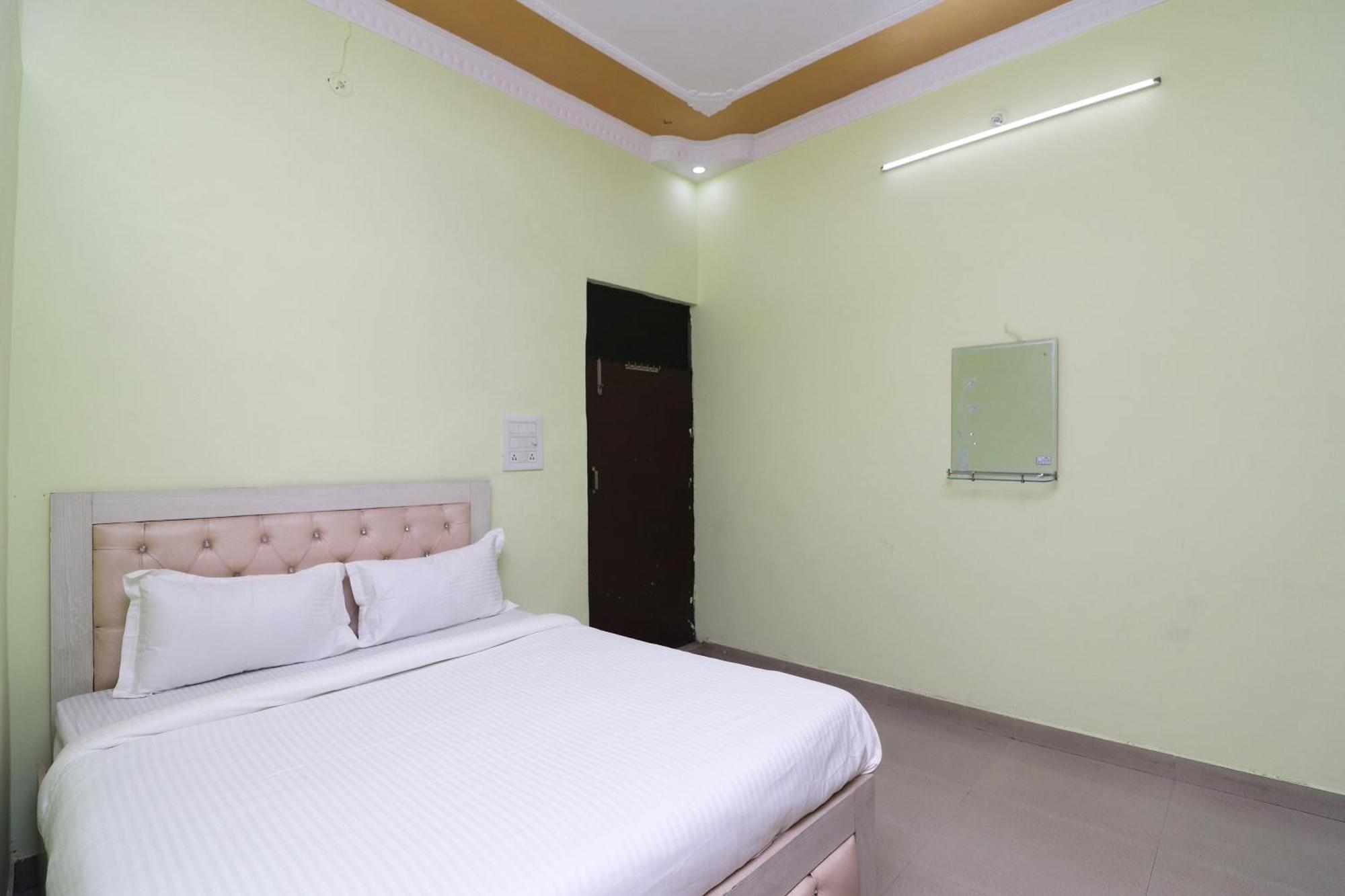 Hotel O Mulaqat Dadri Екстериор снимка