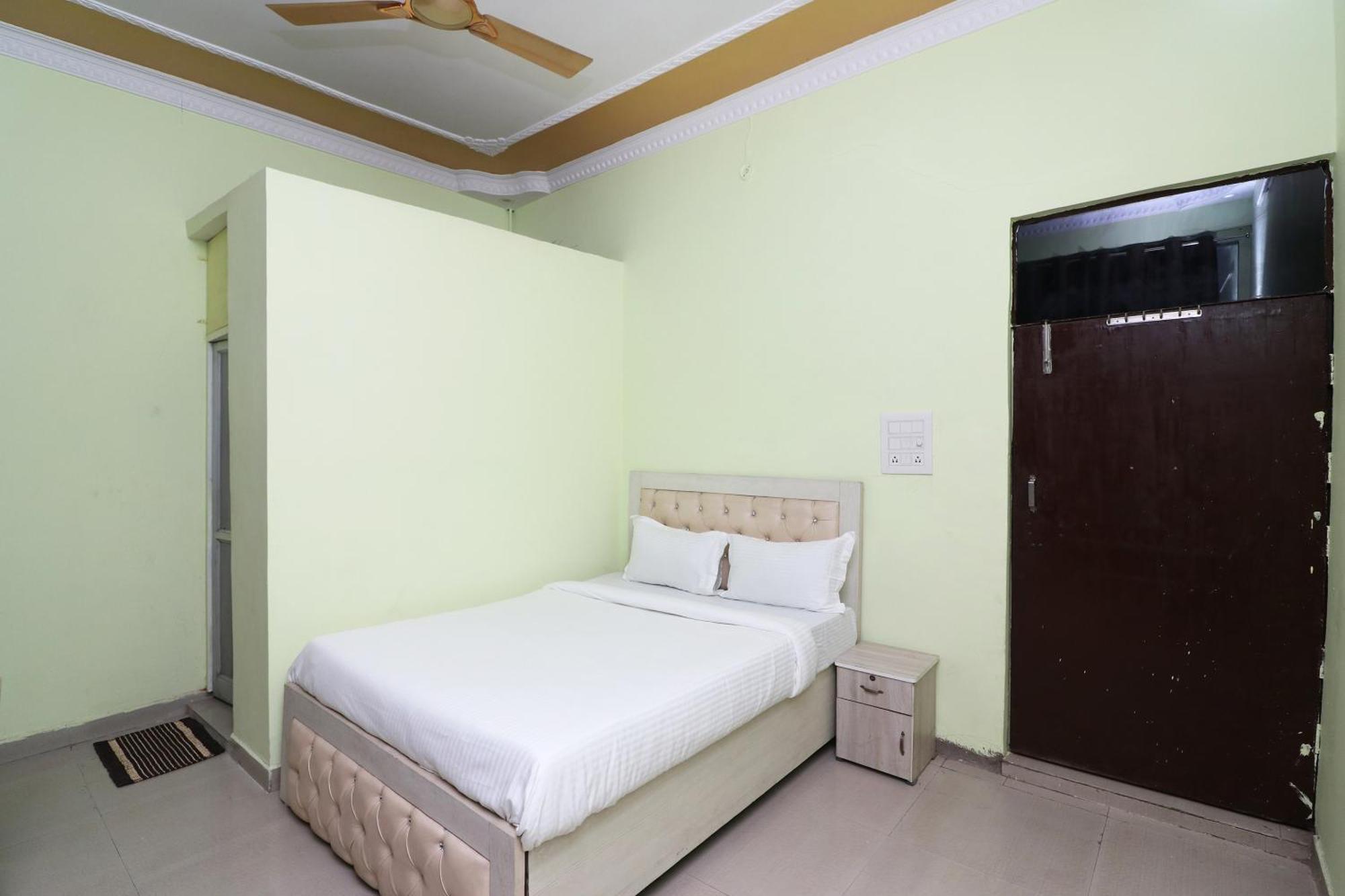 Hotel O Mulaqat Dadri Екстериор снимка