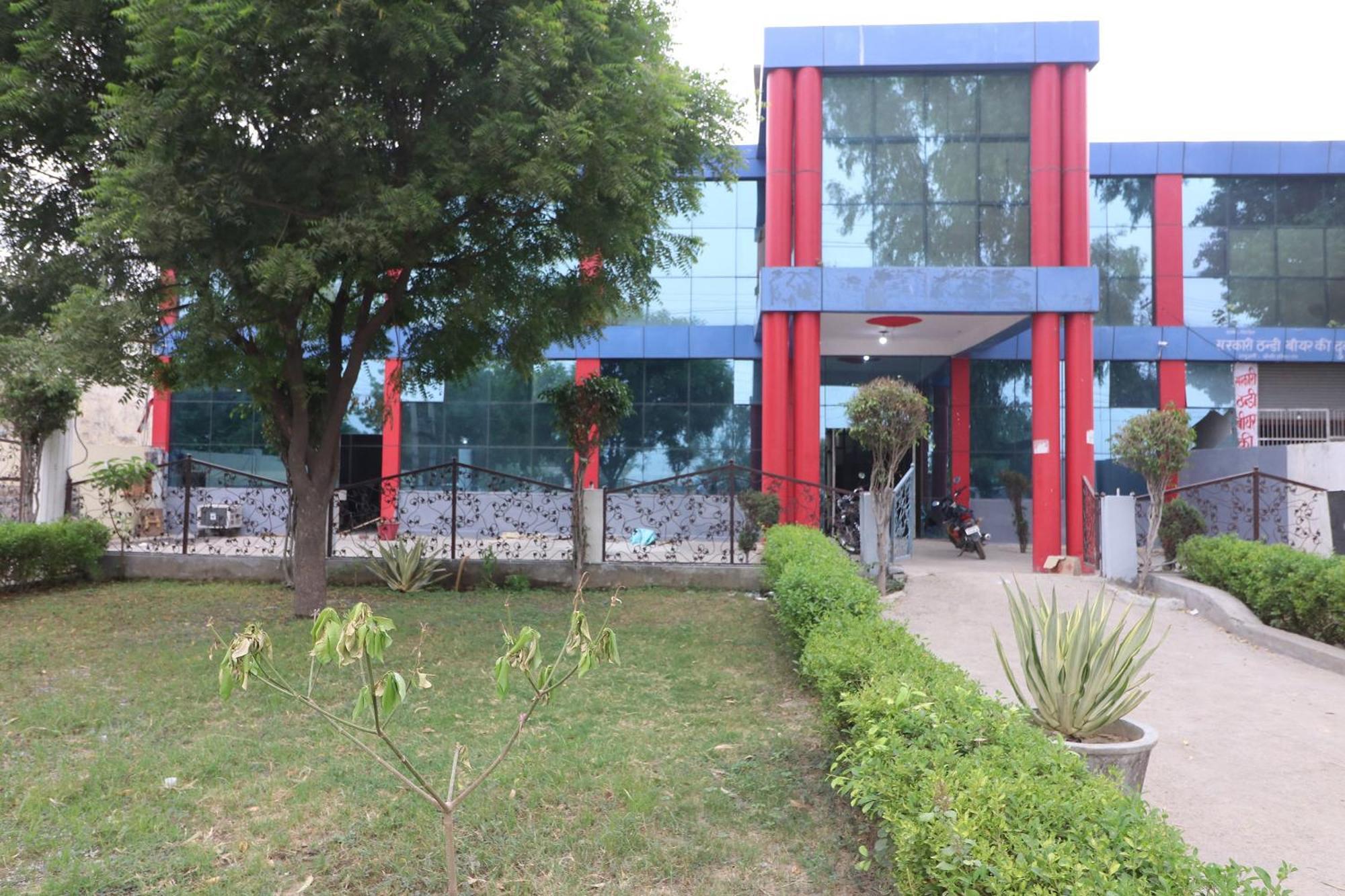 Hotel O Mulaqat Dadri Екстериор снимка