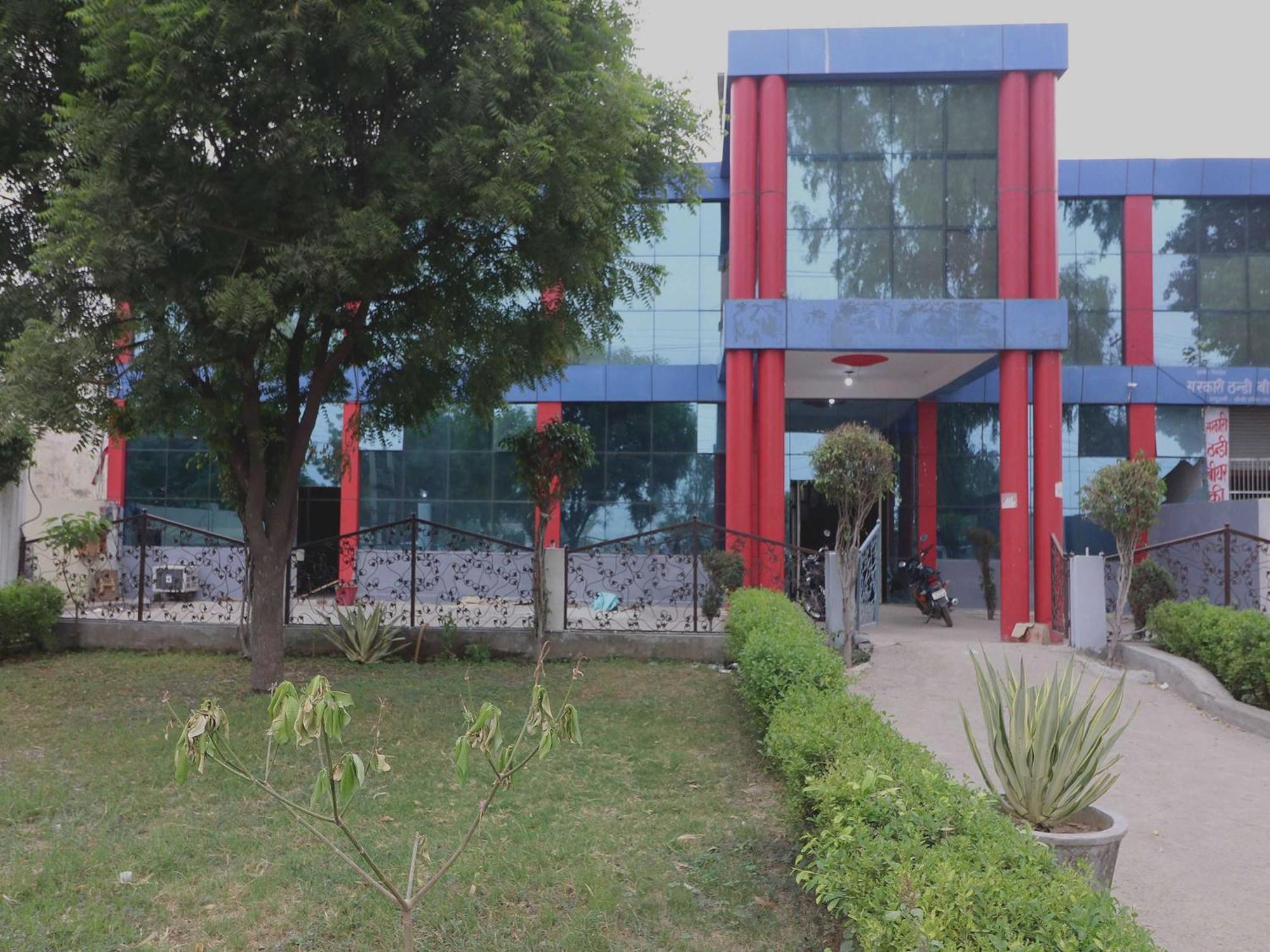Hotel O Mulaqat Dadri Екстериор снимка