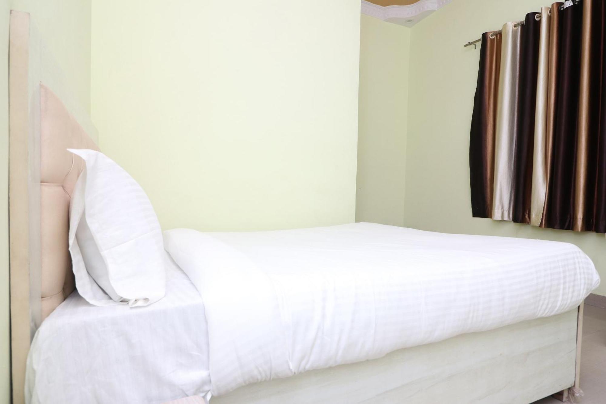 Hotel O Mulaqat Dadri Екстериор снимка